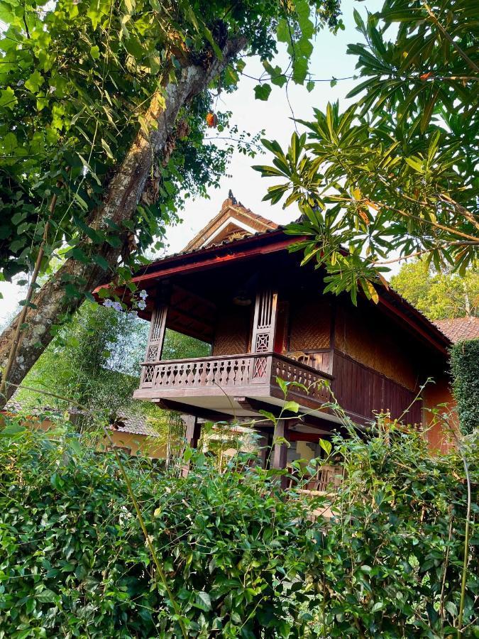 The Sangkih Villa Restaurant & Bar มุนดุก ภายนอก รูปภาพ