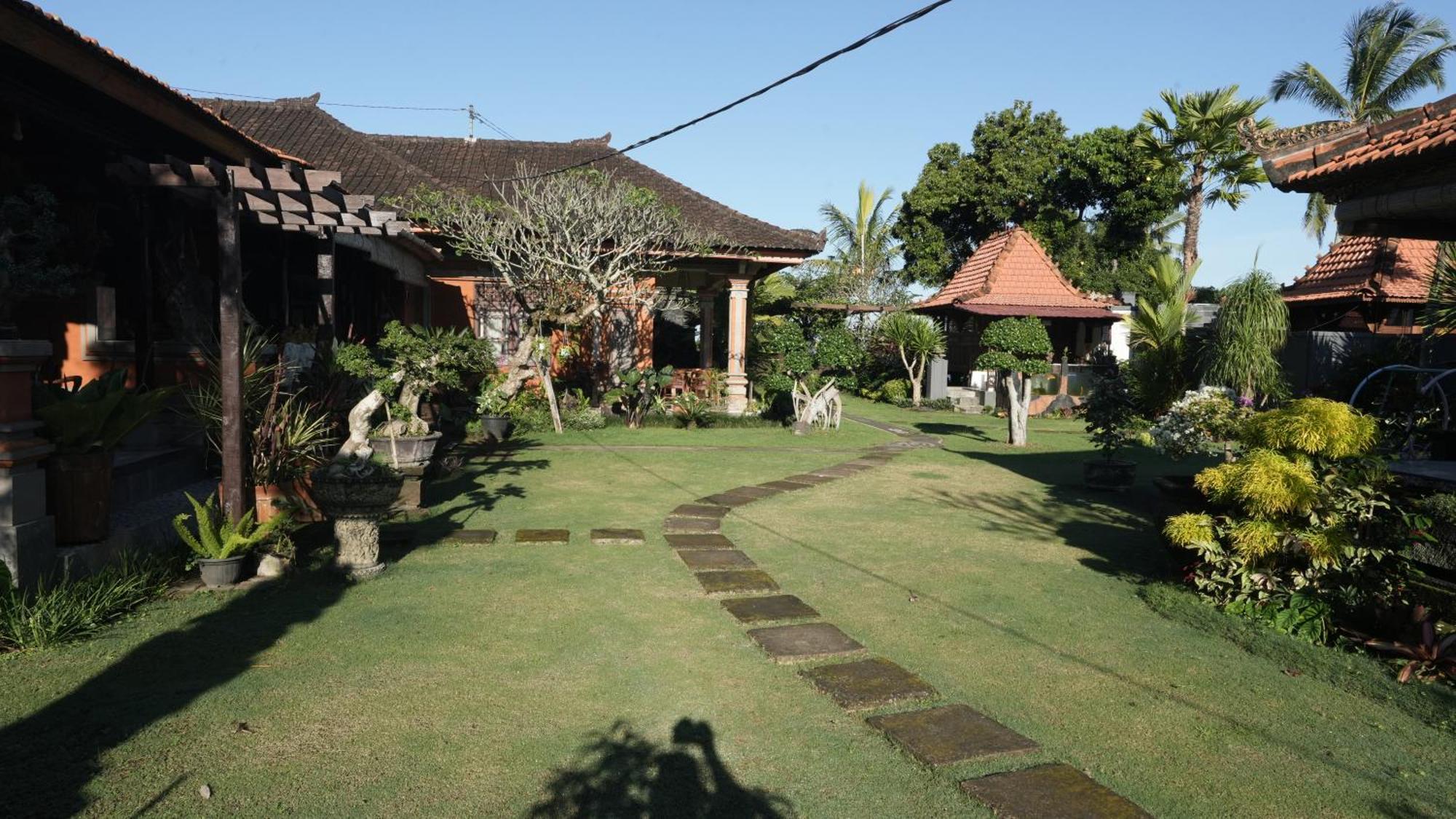 The Sangkih Villa Restaurant & Bar มุนดุก ภายนอก รูปภาพ